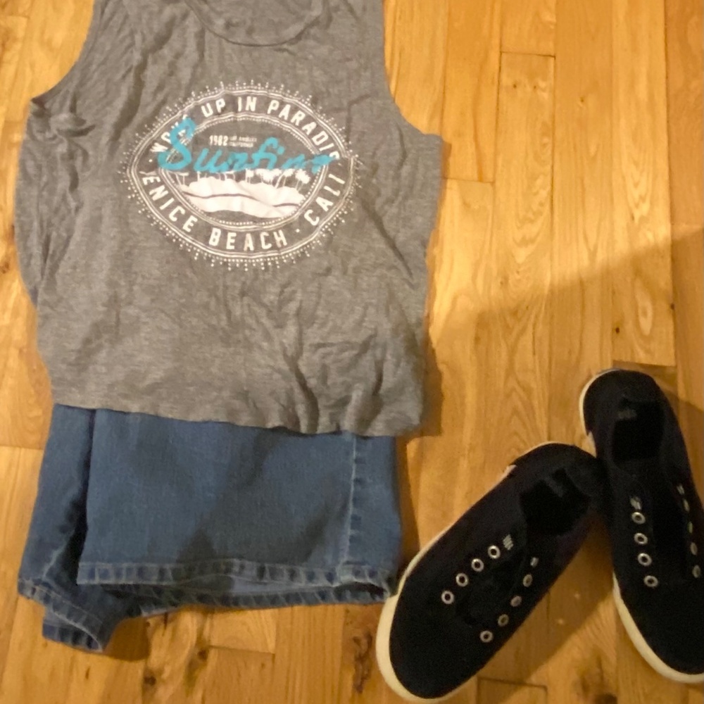 Tank top - Picture 3 of 7